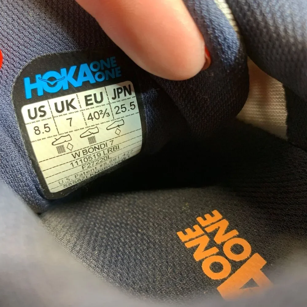 Hoka One One hoka one